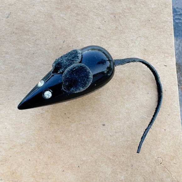 Vintage Plastic Black Mouse Brooch Pin Leather Ears Leather Tail Rhinestone Eyes - Picture 1 of 9